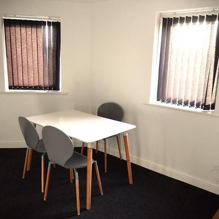 Oyo Victoria Apartments Мидълзбро Екстериор снимка
