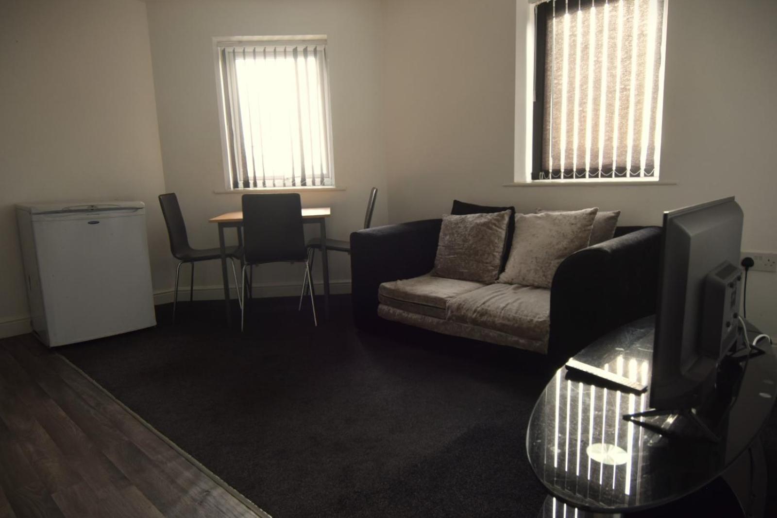 Oyo Victoria Apartments Мидълзбро Екстериор снимка