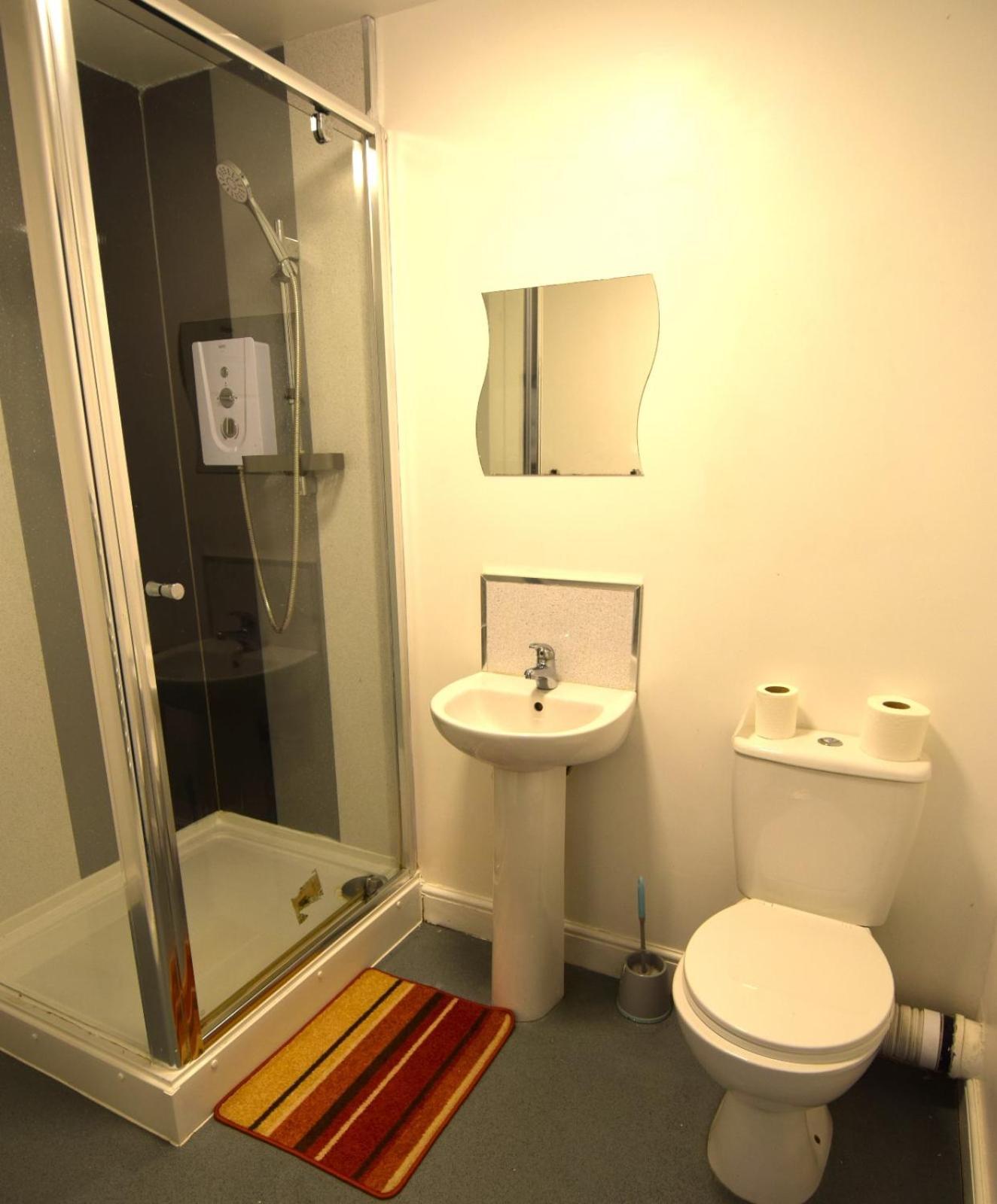 Oyo Victoria Apartments Мидълзбро Екстериор снимка